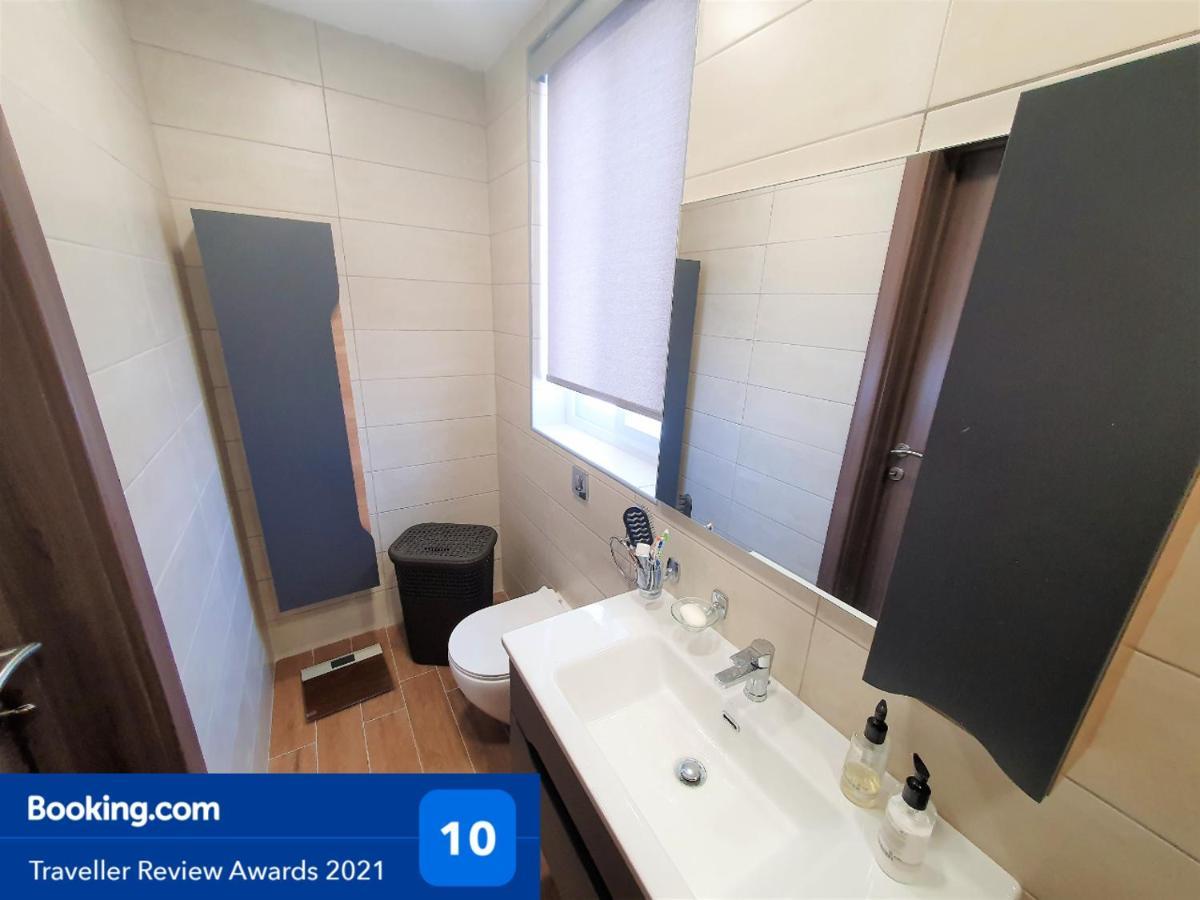 Msiebah Court San Gwann Modern Apt Near Sliema And St Julians San Ġwann Exterior foto